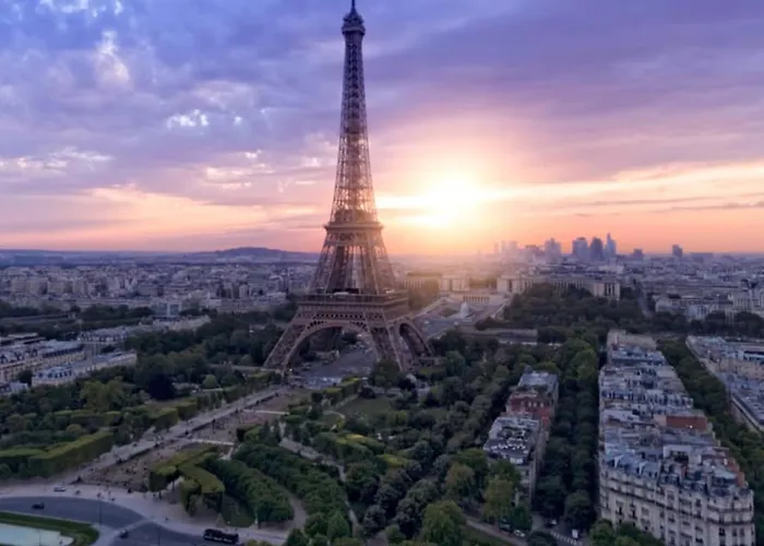 Cosy Near The Eiffel Tower 아파트 *